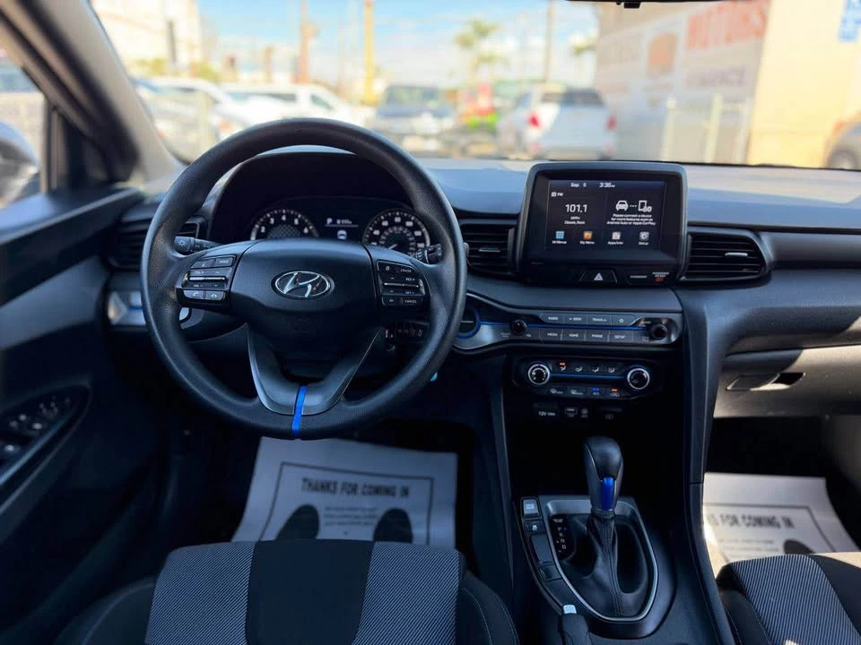 2019 Hyundai Veloster - Image 18 of 20
