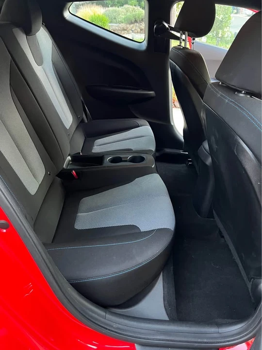 2019 Hyundai Veloster - Image 11 of 14
