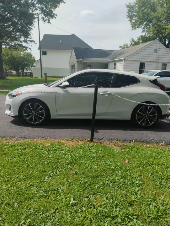 2019 Hyundai Veloster - Image 3 of 10