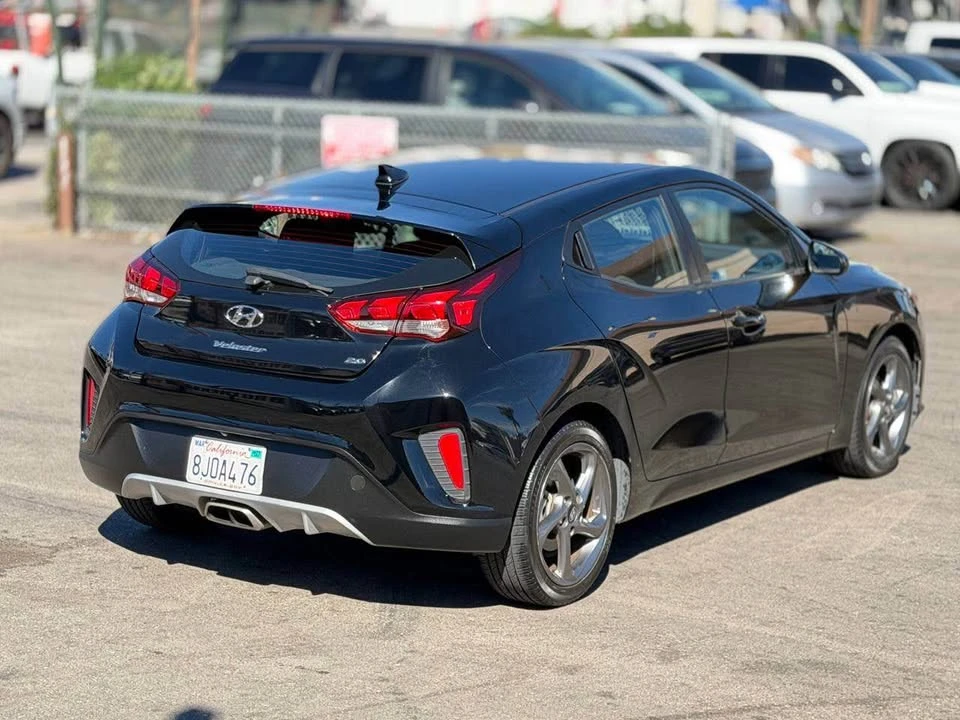 2019 Hyundai Veloster - Image 10 of 20