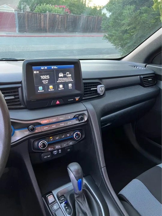 2019 Hyundai Veloster - Image 13 of 14