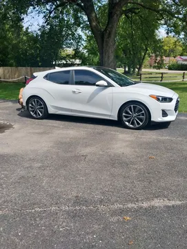2019 Hyundai Veloster 2.0 Coupe 3D
