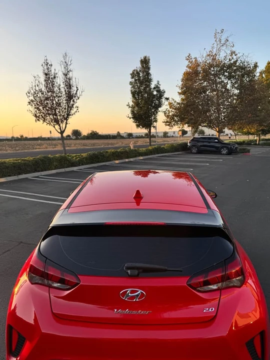 2019 Hyundai Veloster - Image 6 of 15