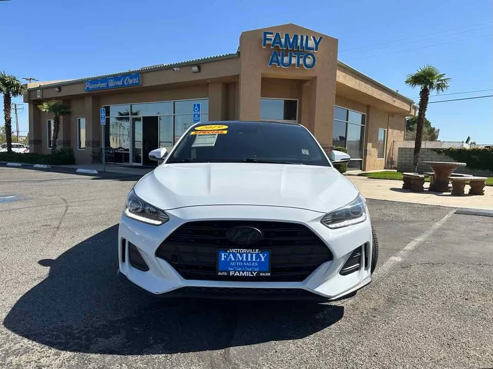 2019 Hyundai Veloster - Image 5 of 18