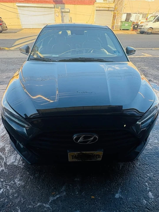 2019 Hyundai Veloster - Image 3 of 13
