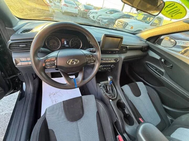 2019 Hyundai Veloster - Image 9 of 9