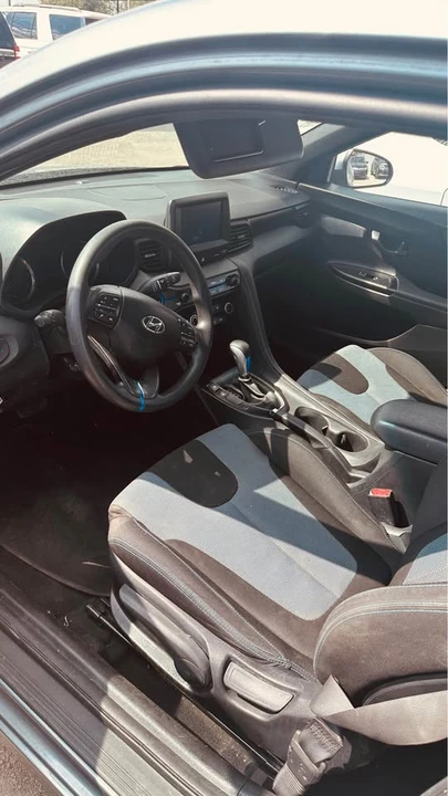 2019 Hyundai Veloster - Image 8 of 8