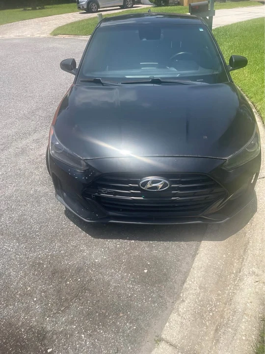 2019 Hyundai Veloster - Image 2 of 8