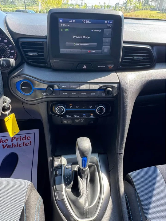2019 Hyundai Veloster - Image 15 of 19