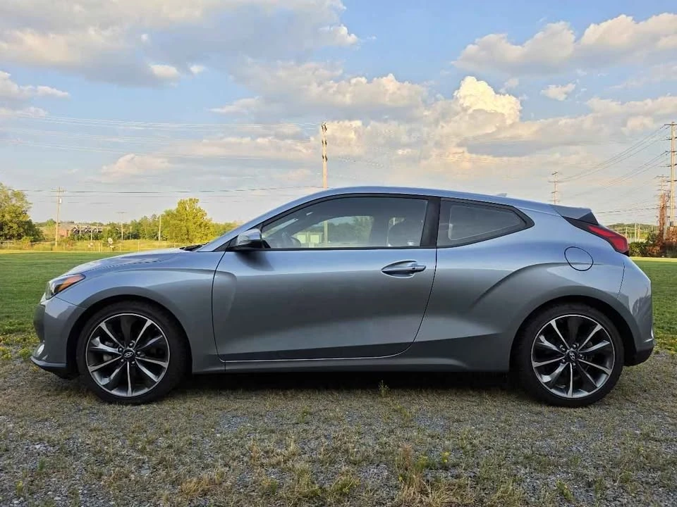 2019 Hyundai Veloster - Image 7 of 15