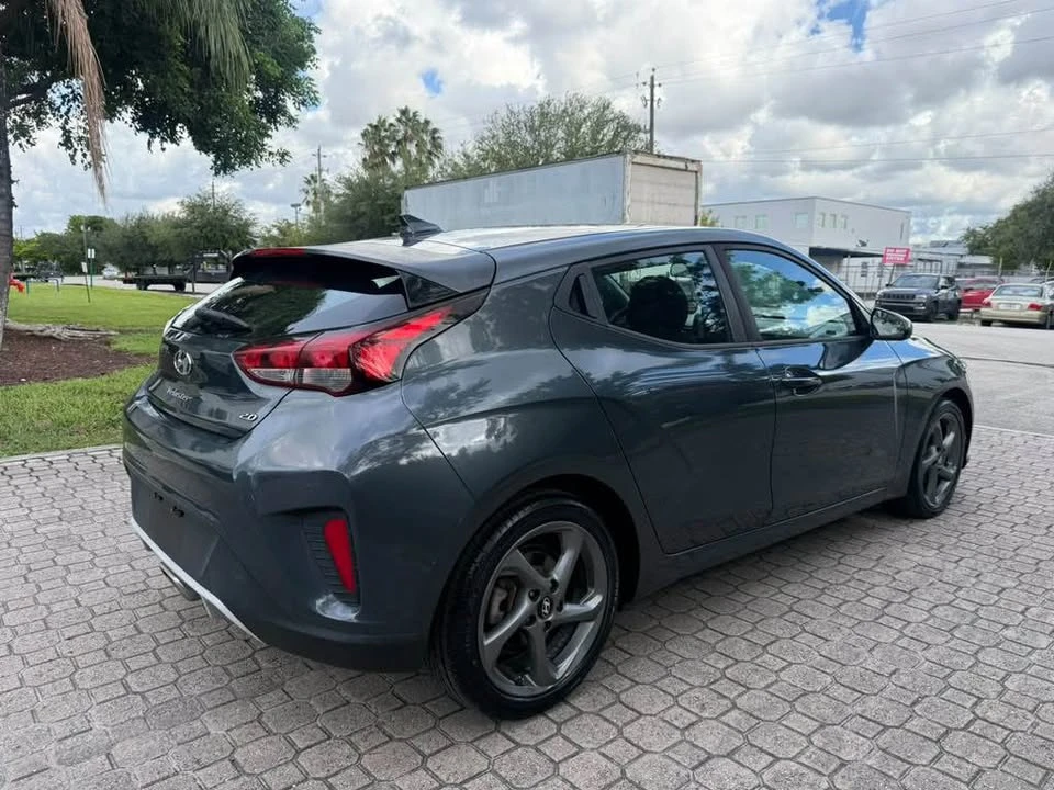 2019 Hyundai Veloster - Image 7 of 14