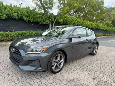 2019 Hyundai Veloster 2.0 Premium Coupe 3D