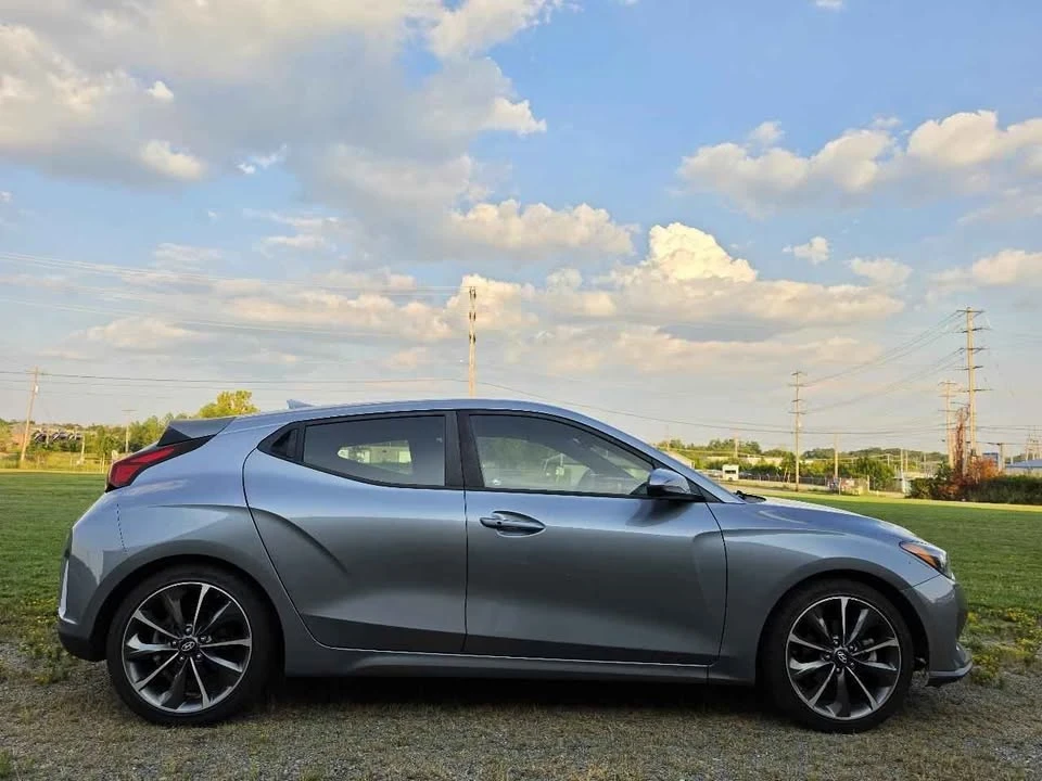2019 Hyundai Veloster - Image 3 of 15