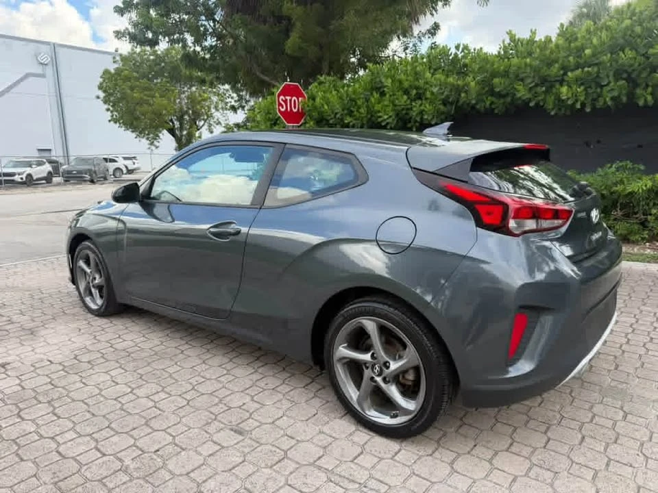 2019 Hyundai Veloster - Image 6 of 14