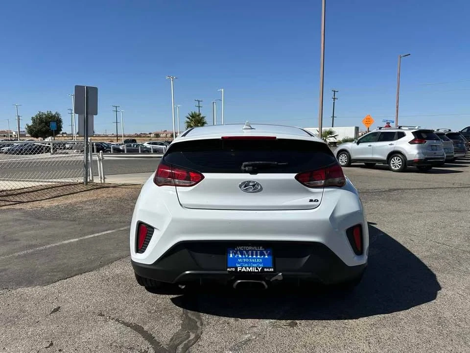 2019 Hyundai Veloster - Image 6 of 18