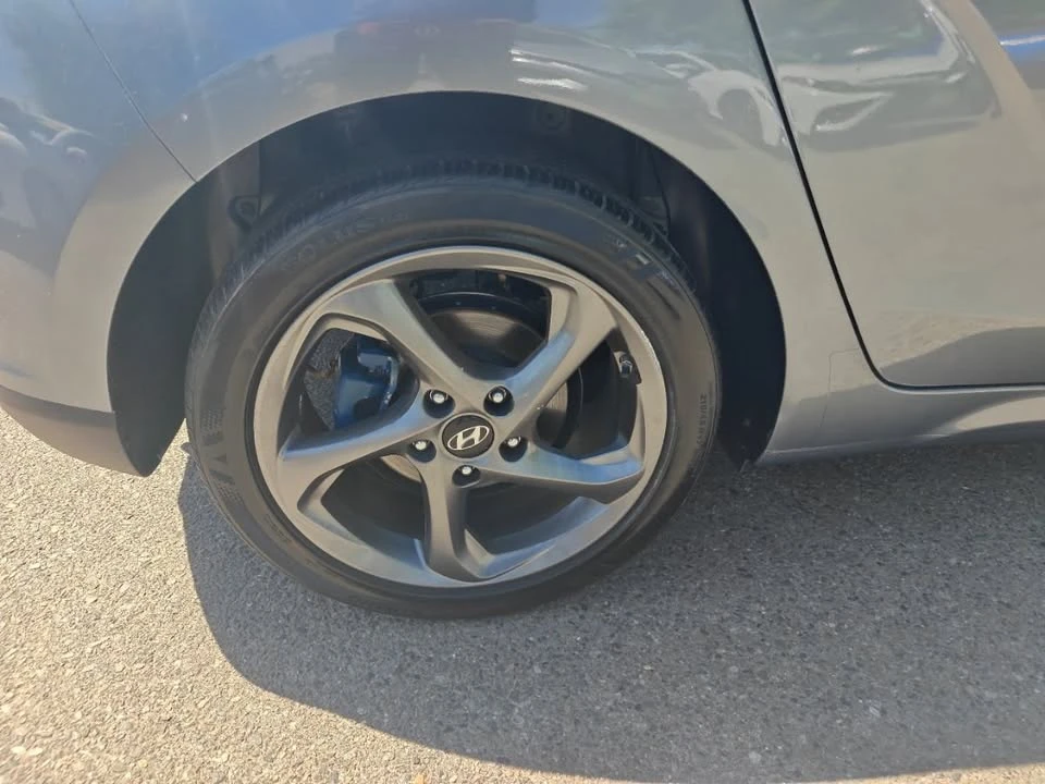 2019 Hyundai Veloster N - Image 14 of 20