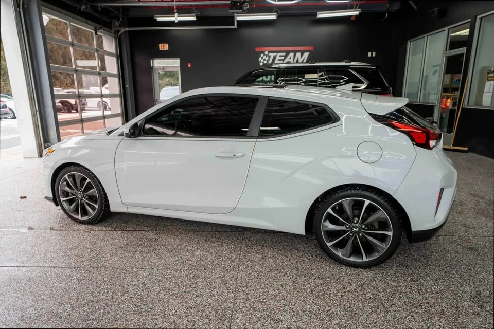 2019 Hyundai Veloster N - Image 2 of 6