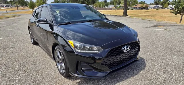 2019 Hyundai Veloster Coupe 3D
