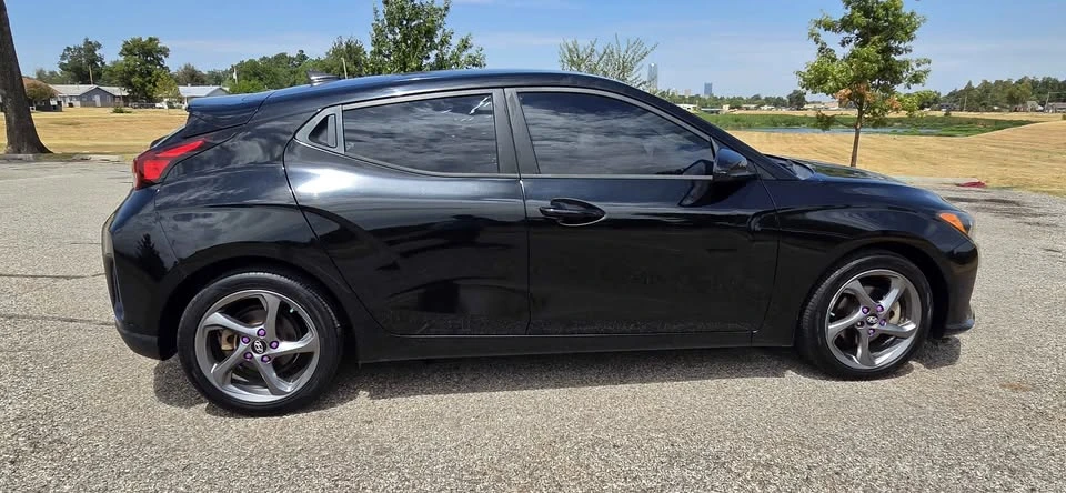2019 Hyundai Veloster - Image 3 of 15