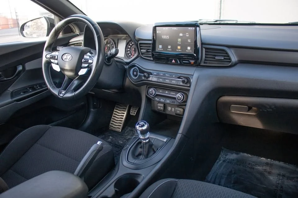 2019 Hyundai Veloster N - Image 14 of 19