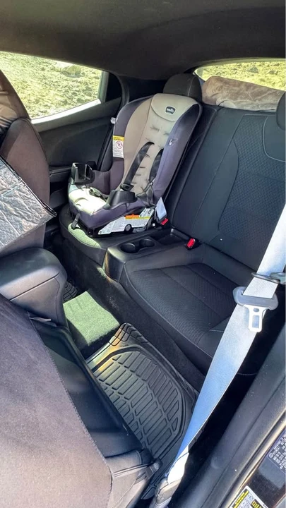 2019 Hyundai Veloster N - Image 7 of 9