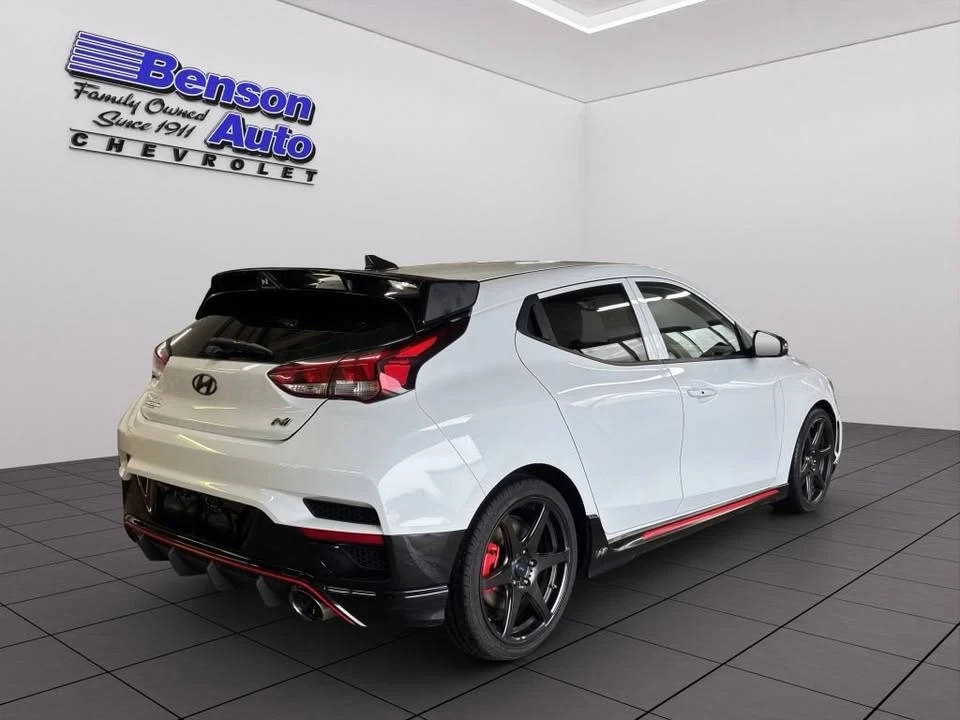 2019 Hyundai Veloster N - Image 17 of 20