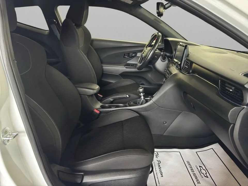 2019 Hyundai Veloster N - Image 12 of 20