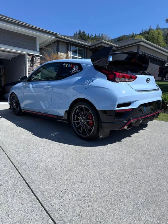 2019 Hyundai Veloster N - Image 2 of 6