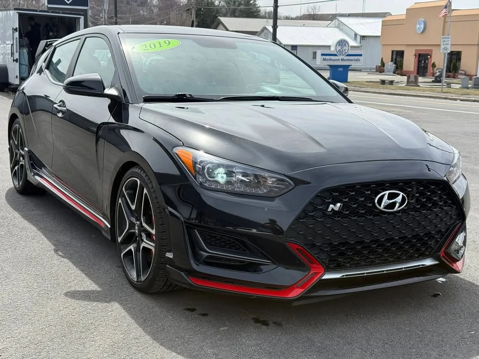 2019 Hyundai Veloster N - Image 12 of 20