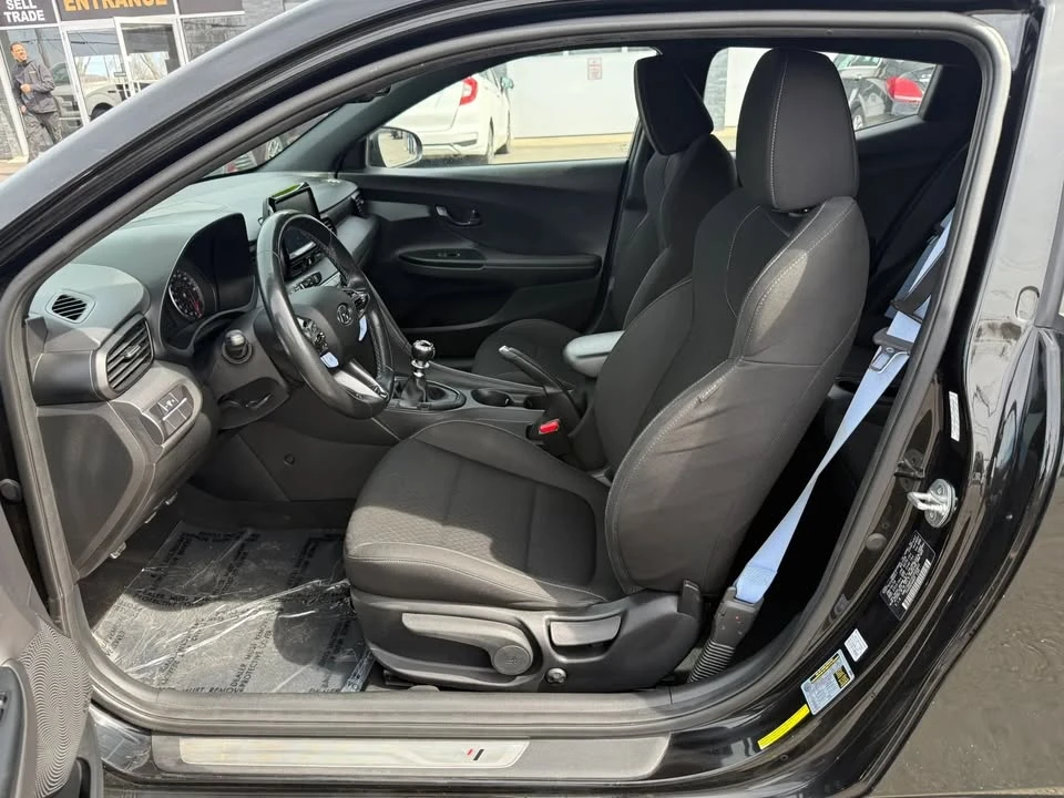 2019 Hyundai Veloster N - Image 18 of 20