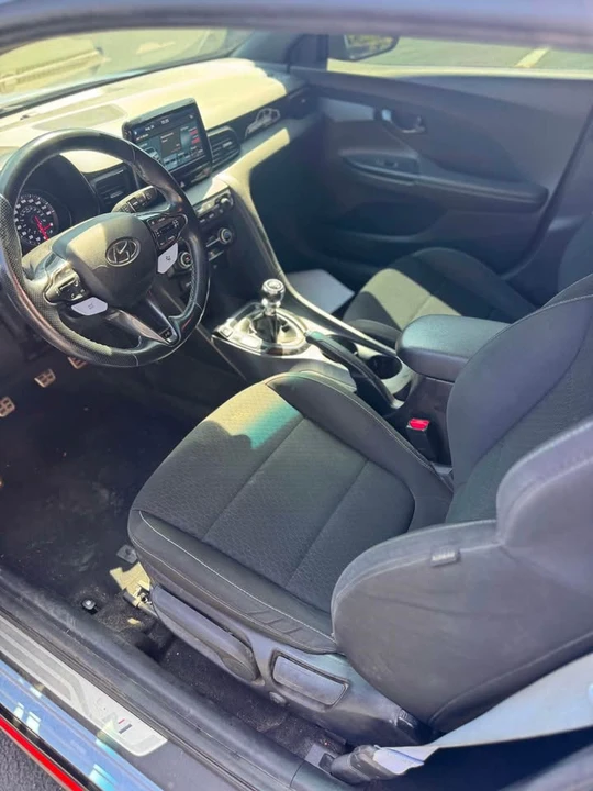 2019 Hyundai Veloster N - Image 9 of 16
