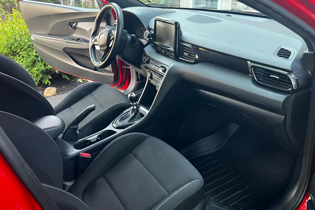 2019 Hyundai Veloster N - Image 15 of 31