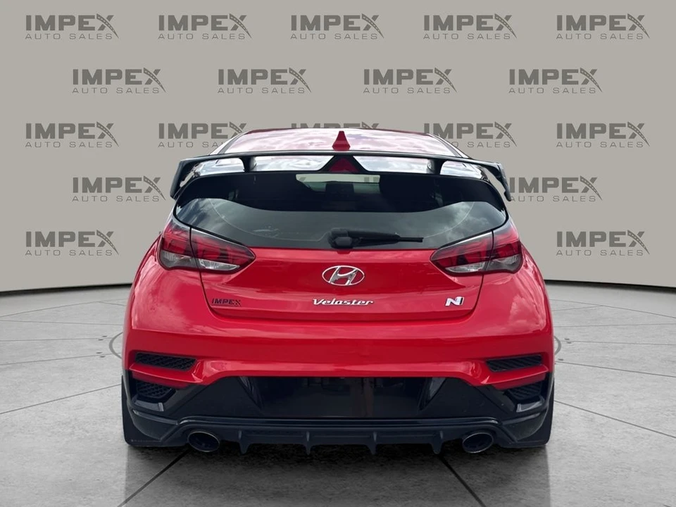 2019 Hyundai Veloster N - Image 4 of 31