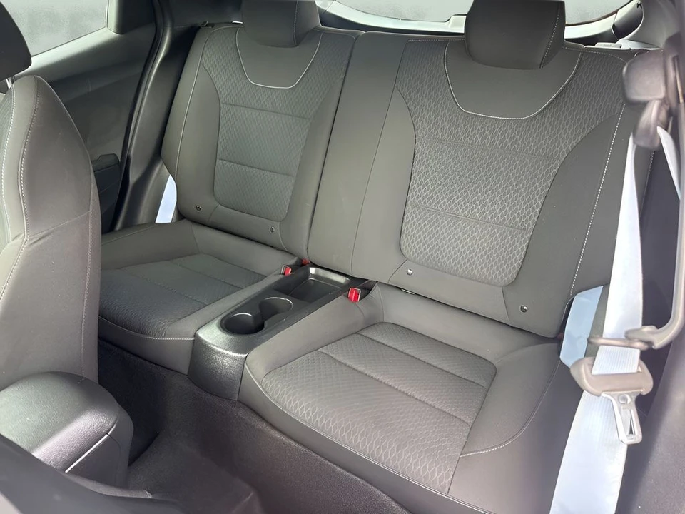 2019 Hyundai Veloster N - Image 11 of 31