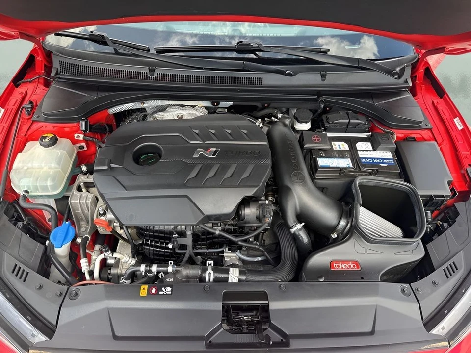 2019 Hyundai Veloster N - Image 26 of 31