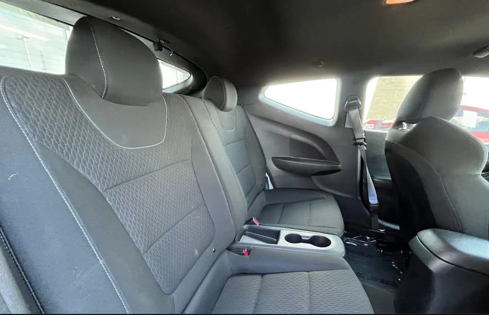 2019 Hyundai Veloster N - Image 19 of 20