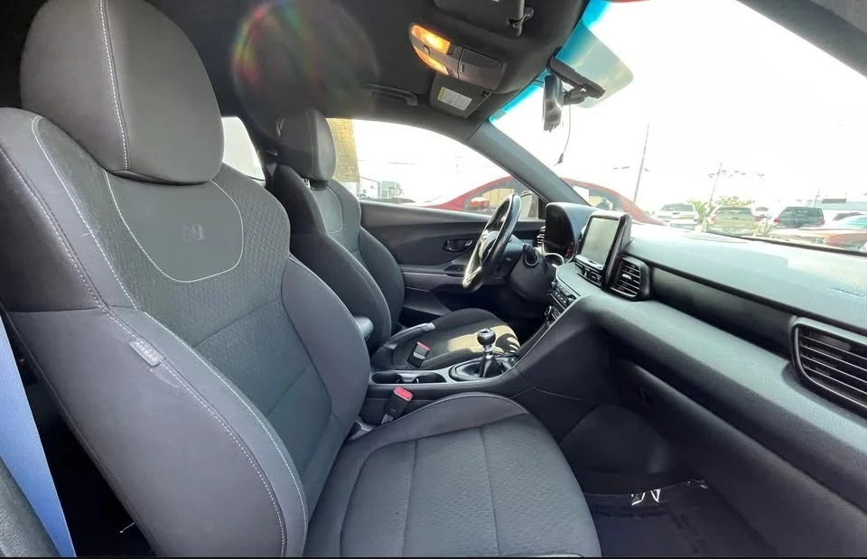 2019 Hyundai Veloster N - Image 18 of 20