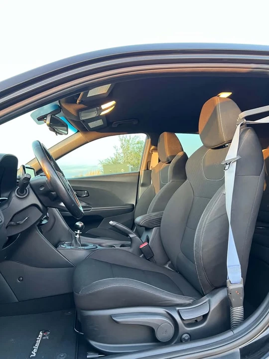 2019 Hyundai Veloster N - Image 12 of 20