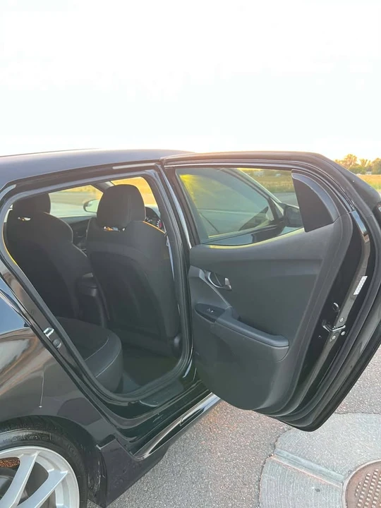 2019 Hyundai Veloster N - Image 14 of 20