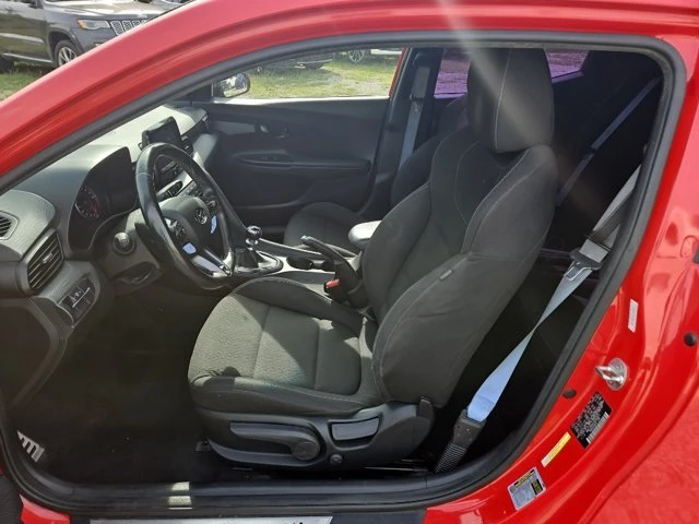 2019 Hyundai Veloster N - Image 5 of 9