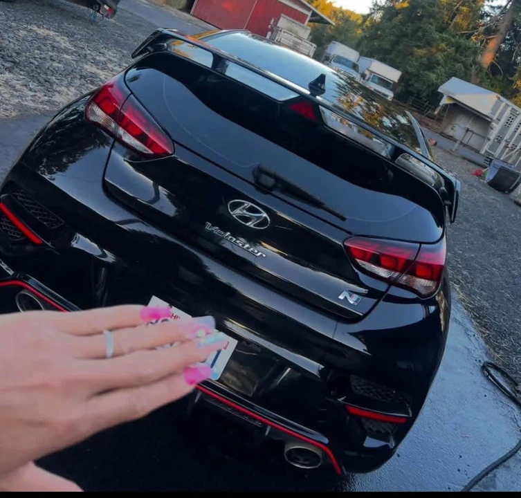 2019 Hyundai Veloster N - Image 6 of 15