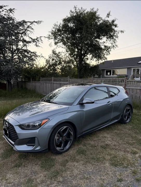 2019 Hyundai Veloster - Image 10 of 15