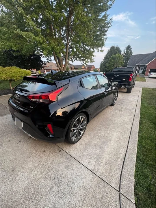 2019 Hyundai Veloster N - Image 2 of 11
