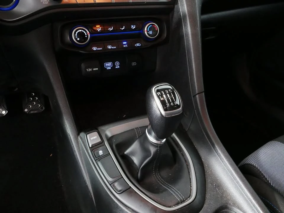 2019 Hyundai Veloster N - Image 15 of 17