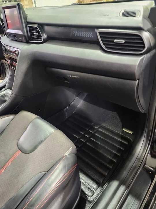 2019 Hyundai Veloster N - Image 12 of 12