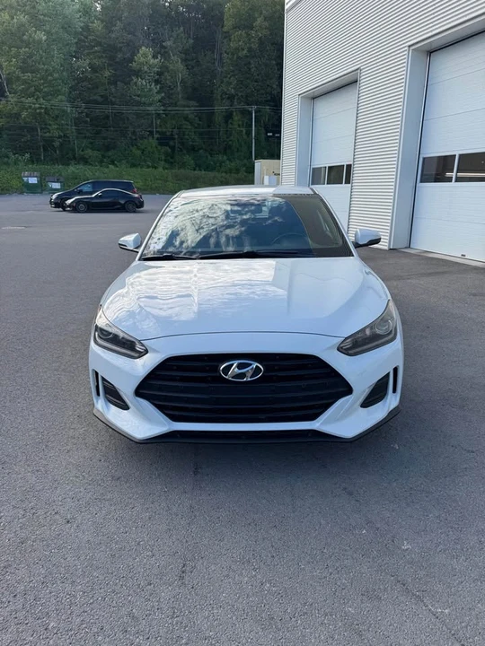 2019 Hyundai Veloster N - Image 2 of 4