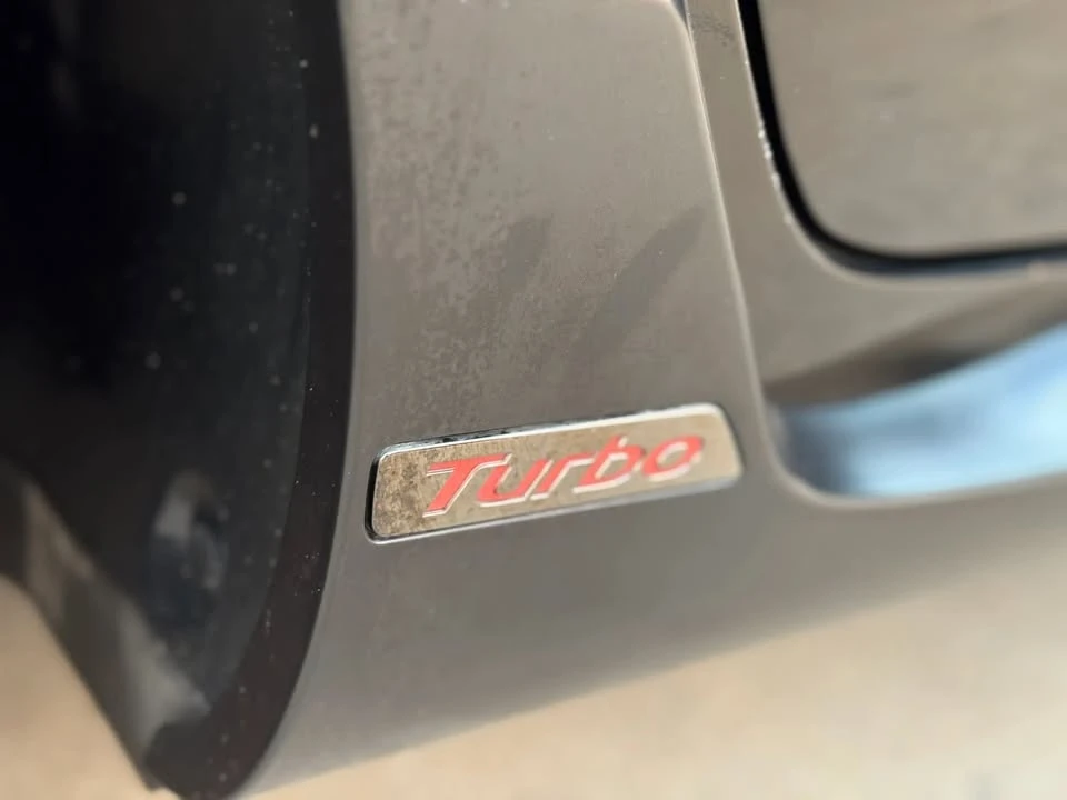 2019 Hyundai Veloster N - Image 15 of 19