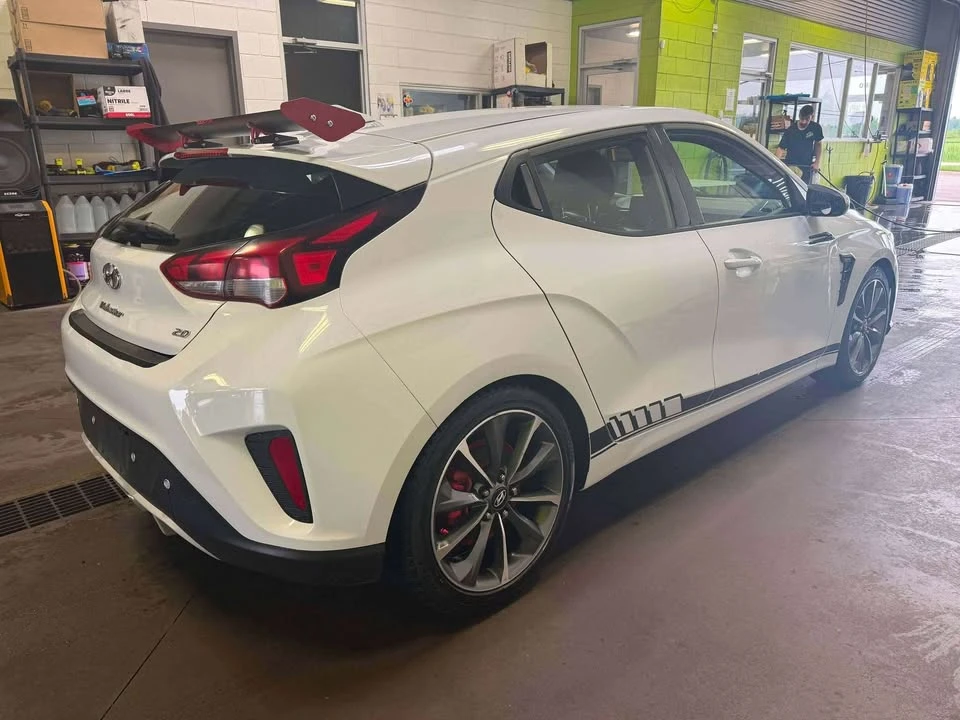 2019 Hyundai Veloster - Image 4 of 10