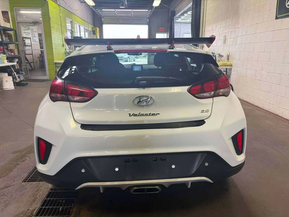 2019 Hyundai Veloster - Image 5 of 10