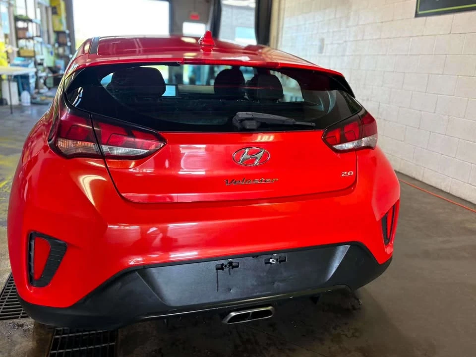 2019 Hyundai Veloster N - Image 2 of 10